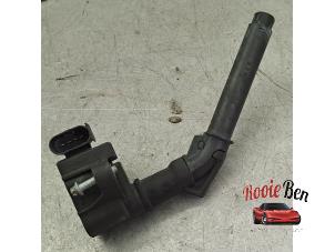 Gebruikte Bobine Mercedes CLA Shooting Brake (118.6) 1.3 CLA-250 e Turbo 16V Prijs € 20,00 Margeregeling aangeboden door Rooie Ben autodemontage