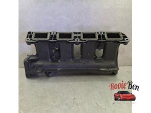 Gebruikte Spruitstuk Inlaat Renault Grand Scénic III (JZ) 1.2 16V TCe 115 Prijs op aanvraag aangeboden door Rooie Ben autodemontage