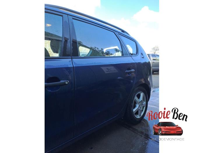 Portierruit 4Deurs links-achter van een Hyundai i30 Crosswagon (WWH) 1.4 CVVT 16V 2009