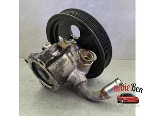 Gebruikte Stuurpomp Jeep Cherokee/Liberty (KJ) 2.4 16V Prijs op aanvraag aangeboden door Rooie Ben autodemontage