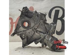 Gebruikte Distributiedeksel Mercedes E (W213) E-200 2.0 Turbo 16V Prijs € 150,00 Margeregeling aangeboden door Rooie Ben autodemontage