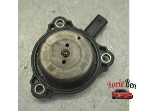 Gebruikte Nokkenas Verstelling Mercedes E (W213) E-200 2.0 Turbo 16V Prijs op aanvraag aangeboden door Rooie Ben autodemontage