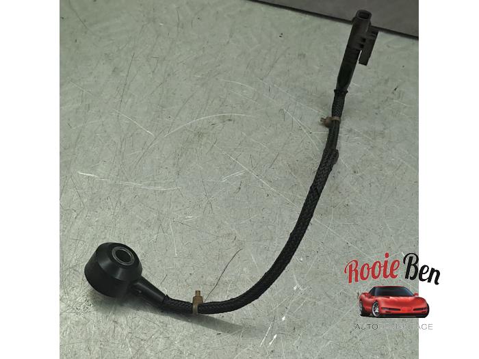 Gebruikte Pingelsensor Mercedes E (W213) E-200 2.0 Turbo 16V Prijs € 10,00 Margeregeling aangeboden door Rooie Ben autodemontage