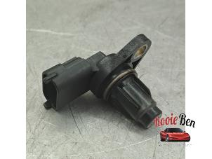 Gebruikte Sensor Nokkenas Kia Rio III (UB) 1.2 CVVT 16V Prijs op aanvraag aangeboden door Rooie Ben autodemontage