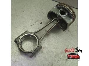 Gebruikte Zuiger Dodge 1500 Crew Cab (DS) 5.7 Hemi V8 4x4 Prijs op aanvraag aangeboden door Rooie Ben autodemontage