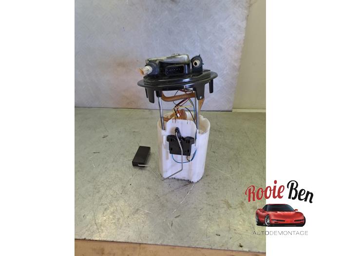 Gebruikte Tank element Pomp Citroen C4 Cactus (0B/0P) 1.6 Blue Hdi 100 Prijs € 50,00 Margeregeling aangeboden door Rooie Ben autodemontage