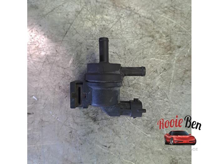 Gebruikte Vacuumpomp (Benzine) Kia Rio III (UB) 1.2 CVVT 16V Prijs € 10,00 Margeregeling aangeboden door Rooie Ben autodemontage