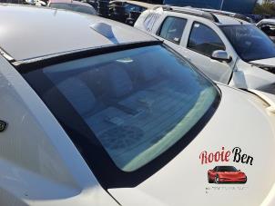 Gebruikte Ruit achter Dodge Avenger (JS) 2.4 16V Prijs op aanvraag aangeboden door Rooie Ben autodemontage