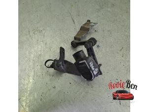 Gebruikte Lichtsensor Volvo V40 (MV) 2.0 D3 16V Prijs op aanvraag aangeboden door Rooie Ben autodemontage