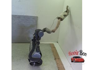 Gebruikte Kachel Verwarmingselement Volvo V40 (MV) 2.0 D3 16V Prijs op aanvraag aangeboden door Rooie Ben autodemontage