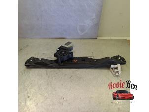 Gebruikte Raammechaniek 2Deurs links-voor Ford Ka II 1.2 Prijs € 35,00 Margeregeling aangeboden door Rooie Ben autodemontage