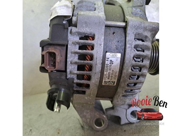Dynamo van een Ford Mondeo V 1.5 EcoBoost 16V 2016