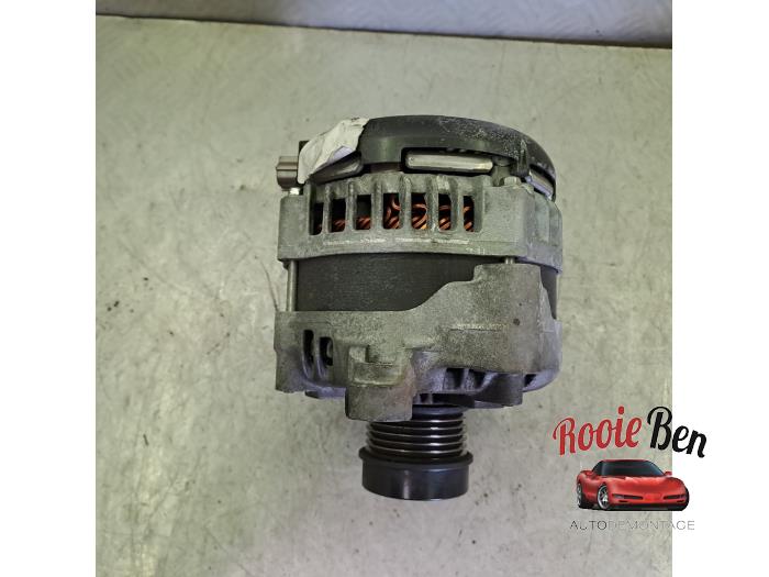 Dynamo van een Ford Mondeo V 1.5 EcoBoost 16V 2016