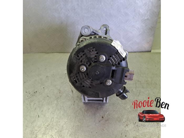 Dynamo van een Ford Mondeo V 1.5 EcoBoost 16V 2016