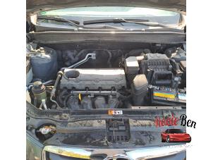 Gebruikte Automaatbak Hyundai Santa Fe II (CM) 2.4 16V 4x4 Prijs op aanvraag aangeboden door Rooie Ben autodemontage