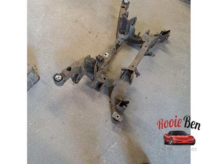 Gebruikte Subframe Opel Insignia 2.0 Turbo 16V 4x4 Ecotec Prijs op aanvraag aangeboden door Rooie Ben autodemontage