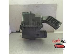 Gebruikte Luchtfilterhuis Jaguar XF (X260) 2.0 P250 Turbo 16V Prijs op aanvraag aangeboden door Rooie Ben autodemontage