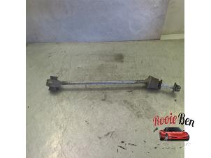 Gebruikte Stabilisatie Stang Geleider Mercedes GLE (W166) 350d 3.0 V6 24V BlueTEC 4-Matic Prijs € 25,00 Margeregeling aangeboden door Rooie Ben autodemontage