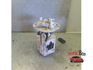 Gebruikte Tank element Pomp Mercedes GLE (W166) 350d 3.0 V6 24V BlueTEC 4-Matic Prijs € 150,00 Margeregeling aangeboden door Rooie Ben autodemontage