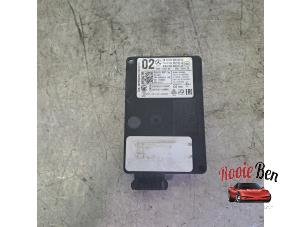 Gebruikte Dode hoek sensor Mercedes GLE (W166) 350d 3.0 V6 24V BlueTEC 4-Matic Prijs op aanvraag aangeboden door Rooie Ben autodemontage