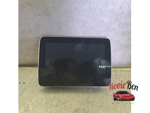 Gebruikte Display Interieur Mercedes GLE (W166) 350d 3.0 V6 24V BlueTEC 4-Matic Prijs op aanvraag aangeboden door Rooie Ben autodemontage