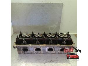 Gebruikte Cilinderkop Dodge 1500 Crew Cab (DS) 5.7 Hemi V8 4x4 Prijs op aanvraag aangeboden door Rooie Ben autodemontage