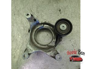 Gebruikte Spanrol Multiriem Mercedes GLB (247.6) 1.3 GLB-200 Turbo 16V Prijs € 15,00 Margeregeling aangeboden door Rooie Ben autodemontage