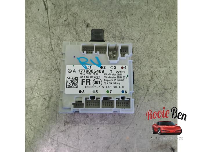 Gebruikte Module Centrale Deurvergrendeling Mercedes GLB (247.6) 1.3 GLB-200 Turbo 16V Prijs € 50,00 Margeregeling aangeboden door Rooie Ben autodemontage