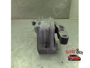 Gebruikte Motorsteun Seat Leon (1P1) 1.2 TSI Prijs € 25,00 Margeregeling aangeboden door Rooie Ben autodemontage