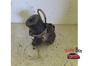 Gebruikte ABS Pomp Cadillac Escalade 6.0 V8 4x4 Prijs € 250,00 Margeregeling aangeboden door Rooie Ben autodemontage