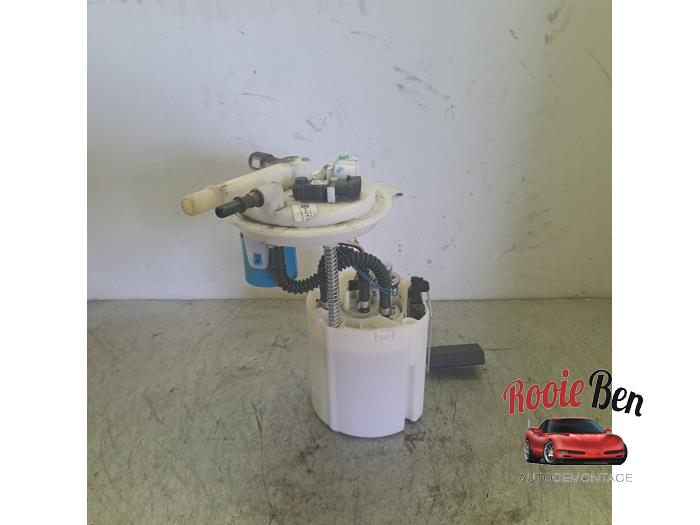 Gebruikte Tank element Pomp Chevrolet HHR 2.4 16V Prijs € 150,00 Margeregeling aangeboden door Rooie Ben autodemontage