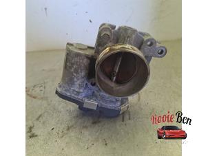 Gebruikte Gasklephuis Chevrolet HHR 2.4 16V Prijs € 50,00 Margeregeling aangeboden door Rooie Ben autodemontage