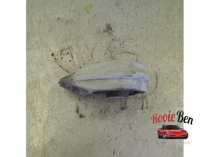 Gebruikte Motorrubber Chevrolet HHR 2.4 16V Prijs € 25,00 Margeregeling aangeboden door Rooie Ben autodemontage