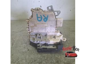 Gebruikte Deurslot Mechaniek 4Deurs rechts-achter Seat Leon (1P1) 1.4 TSI 16V Prijs op aanvraag aangeboden door Rooie Ben autodemontage