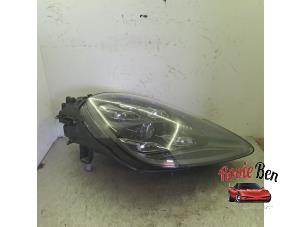 Gebruikte Koplamp rechts Porsche Cayenne III (9YA) 2.9 Biturbo V6 24V S Prijs op aanvraag aangeboden door Rooie Ben autodemontage