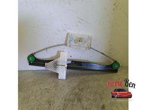 Gebruikte Ruitmechaniek 4Deurs links-achter Audi A3 Sportback (8PA) 1.4 TFSI 16V Prijs op aanvraag aangeboden door Rooie Ben autodemontage