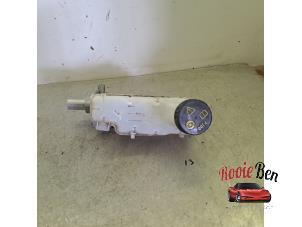 Gebruikte Hoofdremcilinder Renault Talisman Estate (RFDK) 1.5 dCi 110 Prijs op aanvraag aangeboden door Rooie Ben autodemontage