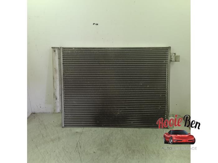 Gebruikte Airco Condensor Renault Captur I (2R) 0.9 Energy TCE 12V Prijs € 100,00 Margeregeling aangeboden door Rooie Ben autodemontage
