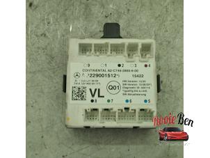 Gebruikte Deur module Mercedes C Estate (S205) C-350 e 2.0 16V Prijs € 50,00 Margeregeling aangeboden door Rooie Ben autodemontage