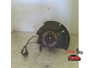 Gebruikte Fusee rechts-voor Kia Rio III (UB) 1.2 CVVT 16V Prijs op aanvraag aangeboden door Rooie Ben autodemontage