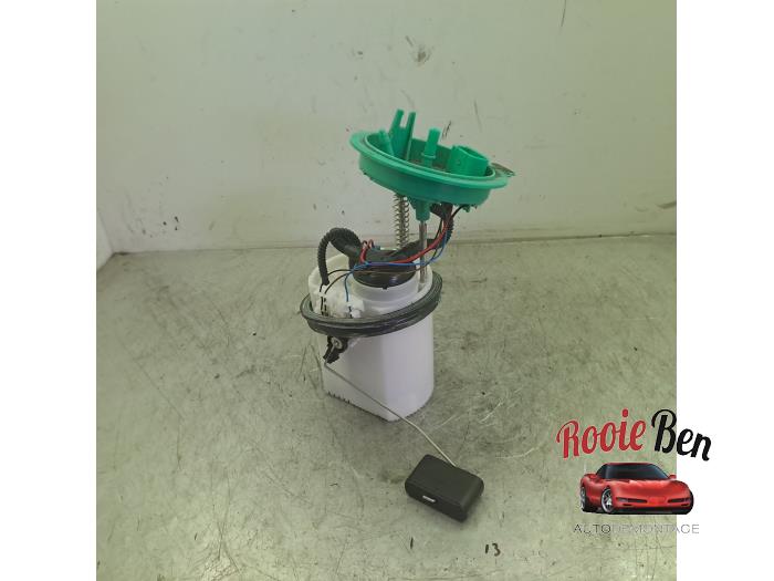 Gebruikte Tank element Pomp Volkswagen Golf VII Variant (AUVV) 1.2 TSI 16V BlueMOTION Prijs € 50,00 Margeregeling aangeboden door Rooie Ben autodemontage