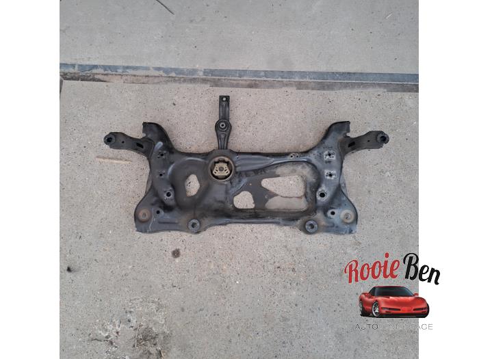 Gebruikte Subframe Volkswagen Golf VII Variant (AUVV) 1.2 TSI 16V BlueMOTION Prijs € 100,00 Margeregeling aangeboden door Rooie Ben autodemontage