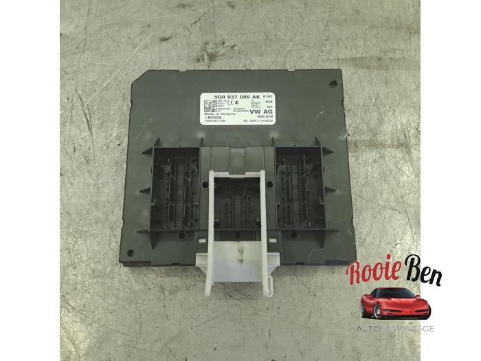 Gebruikte Module Bodycontrol Volkswagen Golf VII Variant (AUVV) 1.2 TSI 16V BlueMOTION Prijs € 60,00 Margeregeling aangeboden door Rooie Ben autodemontage