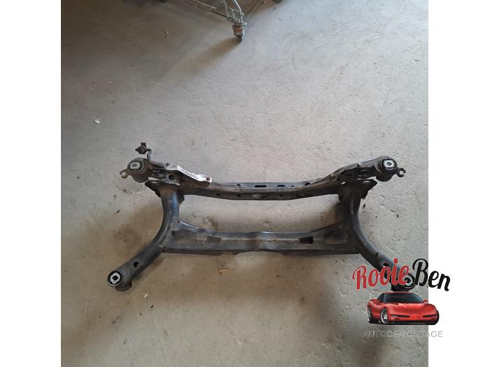 Subframe Volkswagen Passat Variant (3G5), 2014 / 2024 1.6 TDI 16V, Combi/o, Diesel, 1.598cc, 88kW (120pk), FWD, DCXA, 2014-08 / 2020-11 (Gebruikt)