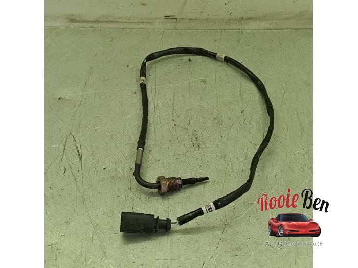 Gebruikte Uitlaat temperatuursensor Volkswagen Passat Variant (3G5) 1.6 TDI 16V Prijs € 25,00 Margeregeling aangeboden door Rooie Ben autodemontage