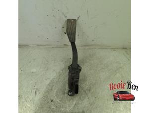Gebruikte Gaspedaal Suzuki Grand Vitara II (JT) 2.0 16V Prijs op aanvraag aangeboden door Rooie Ben autodemontage