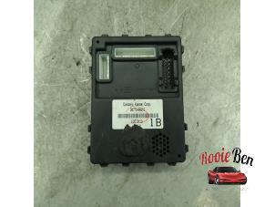 Gebruikte Sam module Suzuki Grand Vitara II (JT) 2.0 16V Prijs op aanvraag aangeboden door Rooie Ben autodemontage