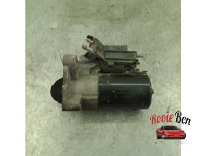 Gebruikte Startmotor Renault Megane III Grandtour (KZ) 2.0 16V TCe 180 Prijs € 25,00 Margeregeling aangeboden door Rooie Ben autodemontage