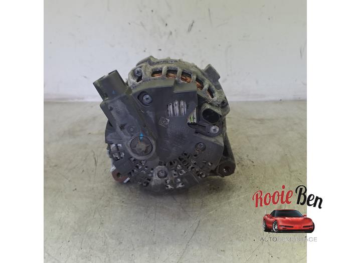 Dynamo van een Land Rover Discovery Sport (LC) 2.0 TD4 150 16V 2015