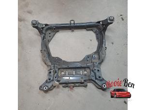 Gebruikte Subframe Landrover Discovery Sport (LC) 2.0 TD4 150 16V Prijs op aanvraag aangeboden door Rooie Ben autodemontage